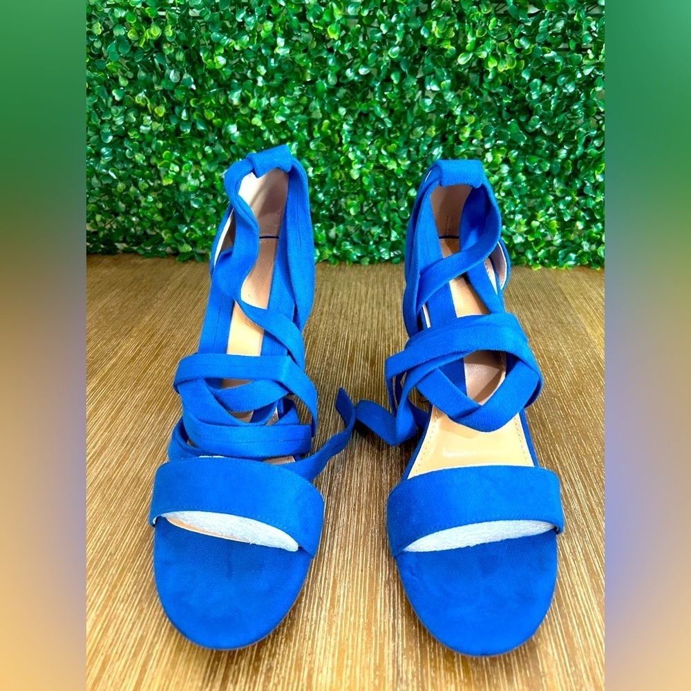 Bold Blue Lace-Up Block Heel Sandals Women’s 9 – Suede Strappy Party Shoes NEW - Picture 3 of 15